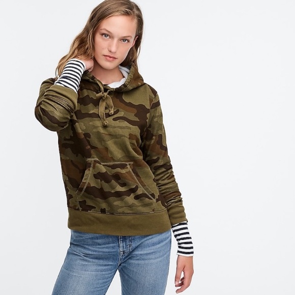 NWT J. Crew Women’s Small Camouflage Cotton Warm Mid Weight Hoodie Sweatshirt - Picture 1 of 3